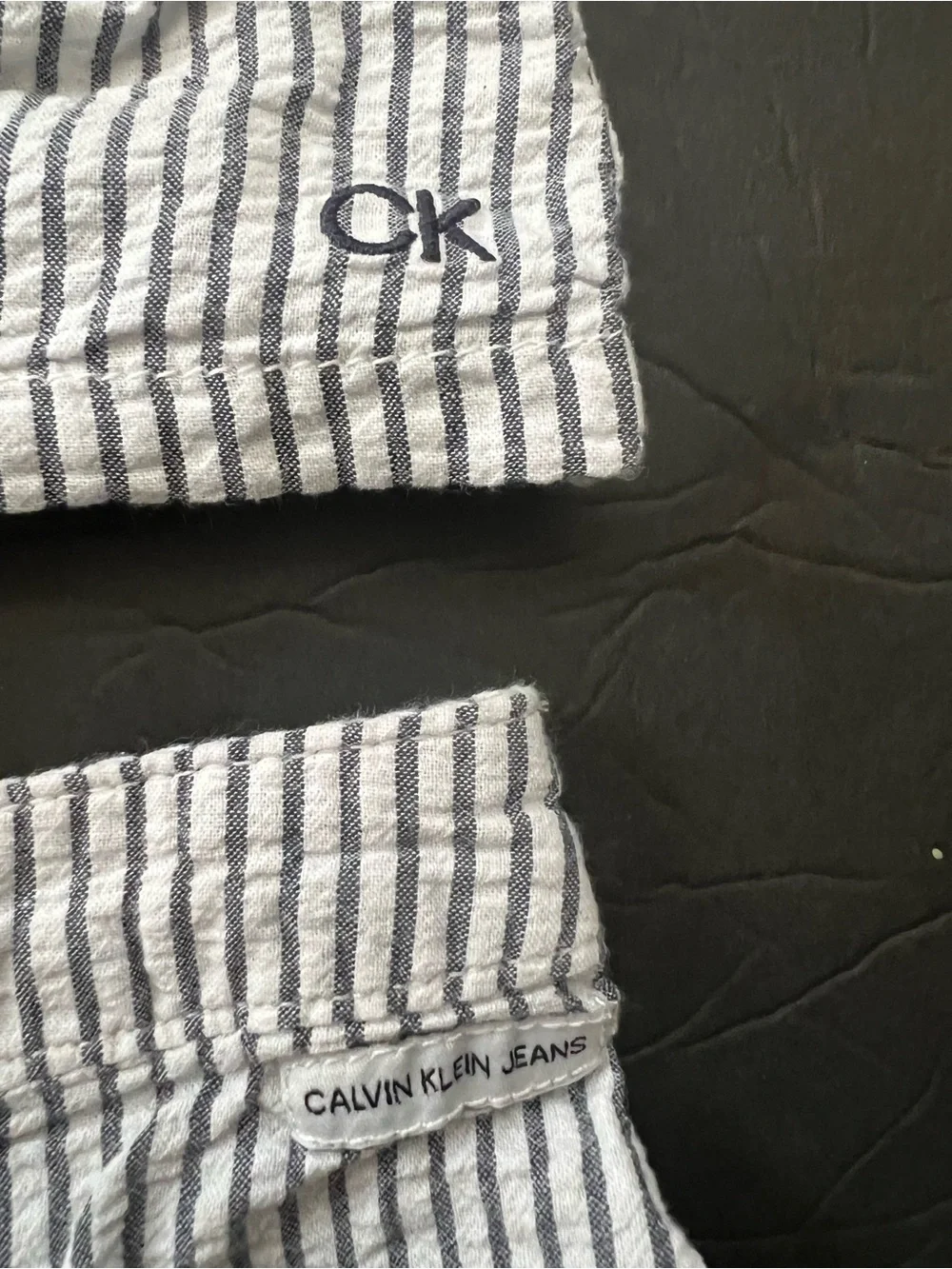 Calvin Klein Jeans 2 Pcs Seersucker Tank Top Shorts Set Ruffle Toddler Grey 18m